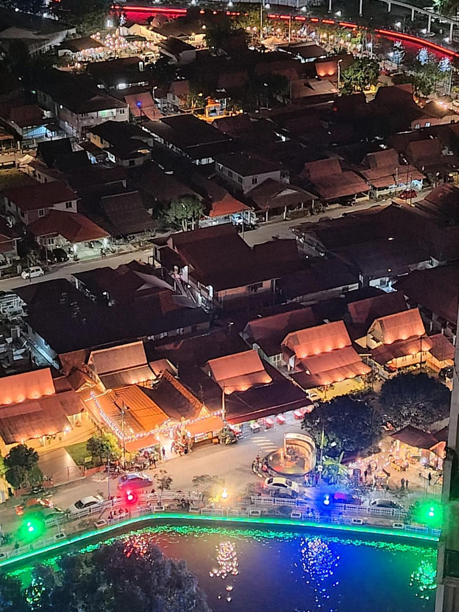 The Shore Residence Melaka Екстер'єр фото
